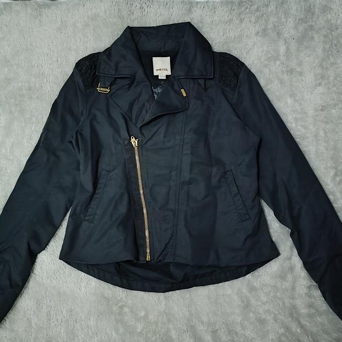 Jaket Crop Diesel