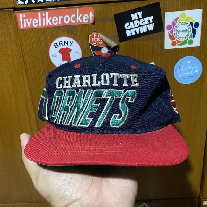 NBA vintage charlotte hornets 6 panel cap