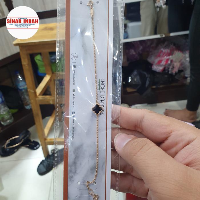 gelang vc hitam
