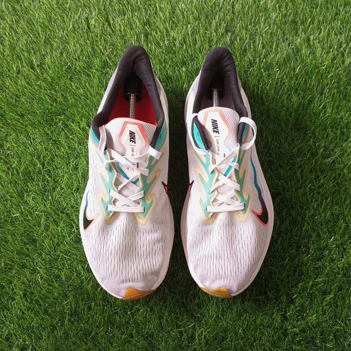 Nike Air Zoom Winflo 7