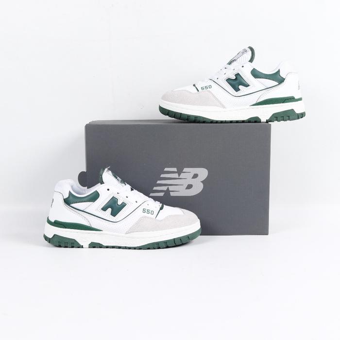 SEPATU NB 550 WHITE GREEN