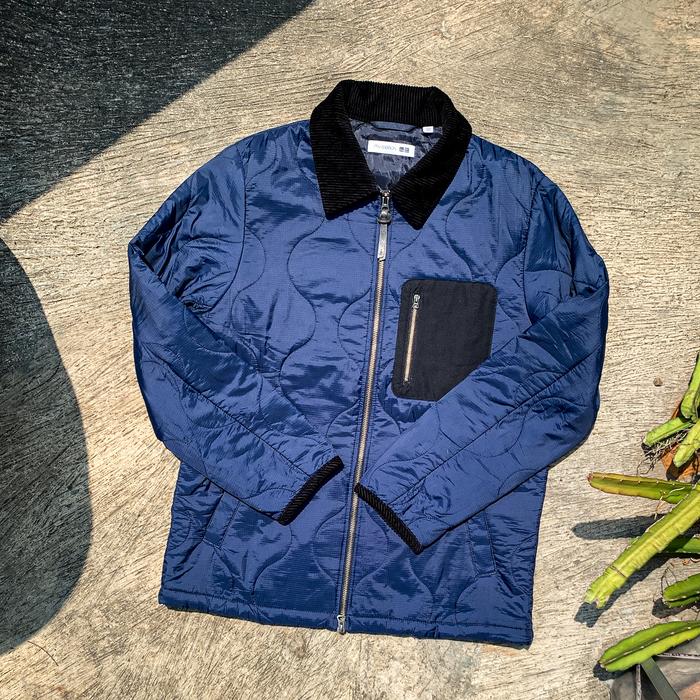 jaket quilted uniqlo x jw anderson blue size M