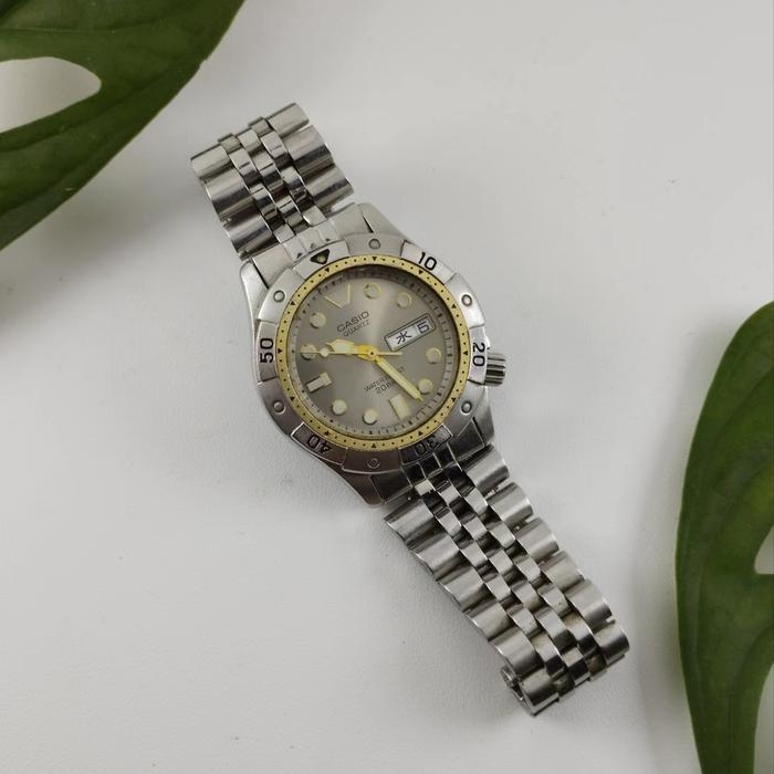 Casio Marline MD-710 Diver style original jam tangan