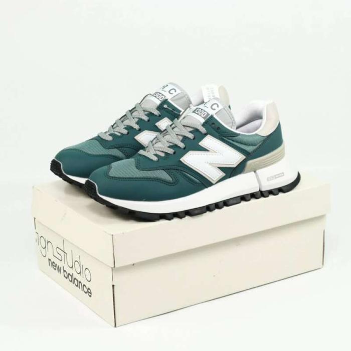 SEPATU SNEAKERS NB BALANCE 1300 RC GREEN WHITE