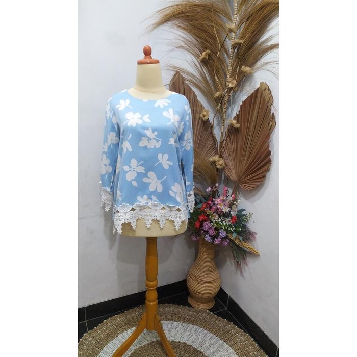 Blouse Bunga Preloved