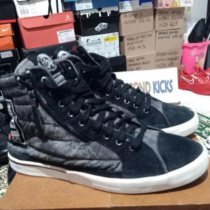 Sepatu Sneakers D!esel D-Velows Mid Pacth Second - Size 44