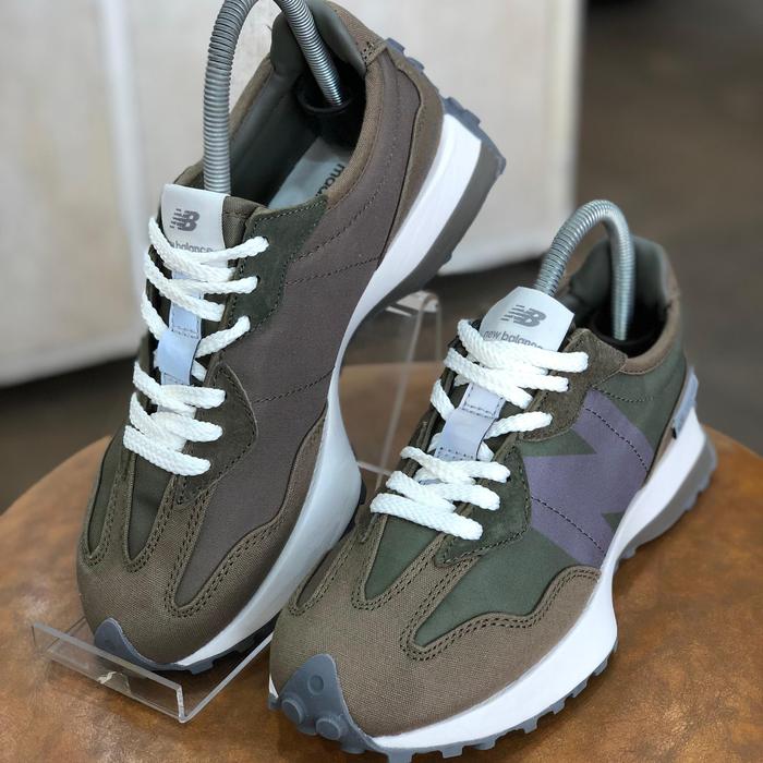 New Balance 327 X Madness