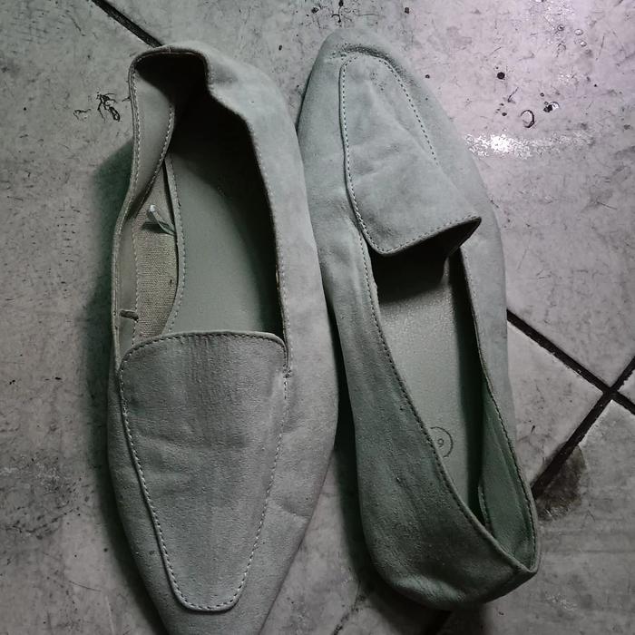 sepatu rubi wanita