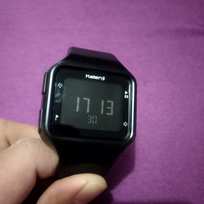Jam Tangan Digital Kalenji decathlon black