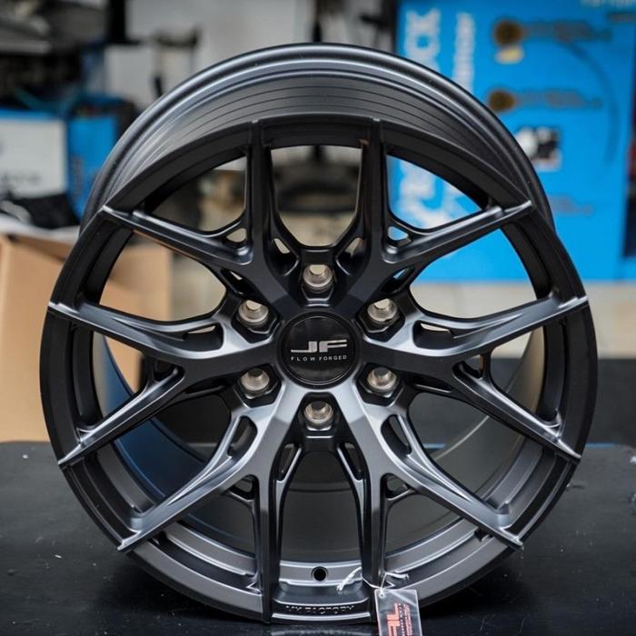 velg racing Pajero r18 JADE JF LUXURY Velg mobil Pajero ring 18