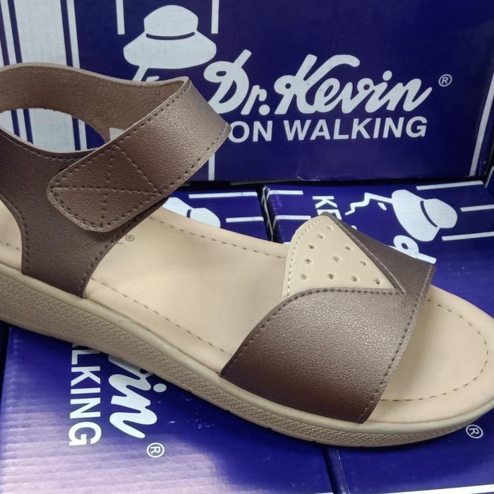 Sepatu Sandal Cewek Dr. Kevin 571 - 556