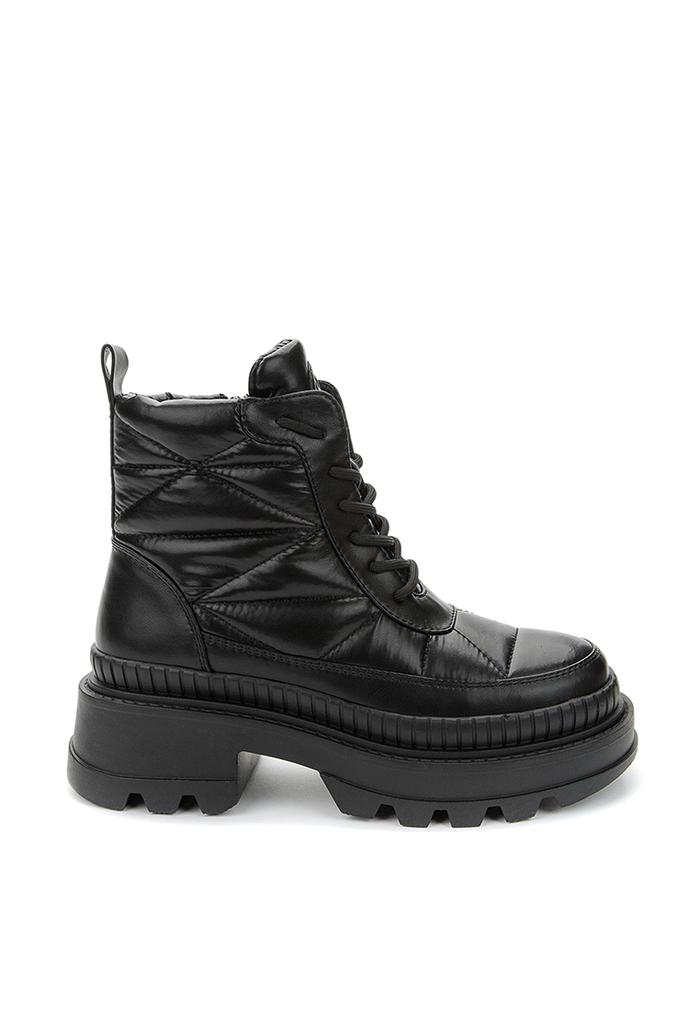 Sepatu Boots Wanita BETSY Niomi Snow Lace Up Boots