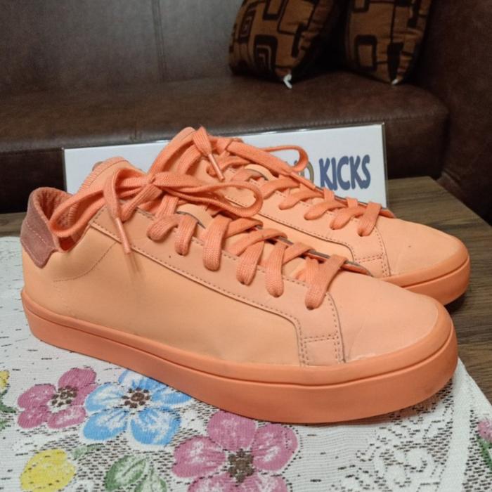 Sepatu Sneakers Ad!das Court Vantage Adicolor Second - Size 41 1/3