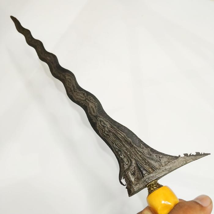Keris Sekelat Pamor Wos Wutah Tangguh Mataram Senopaten Tua sepuh
