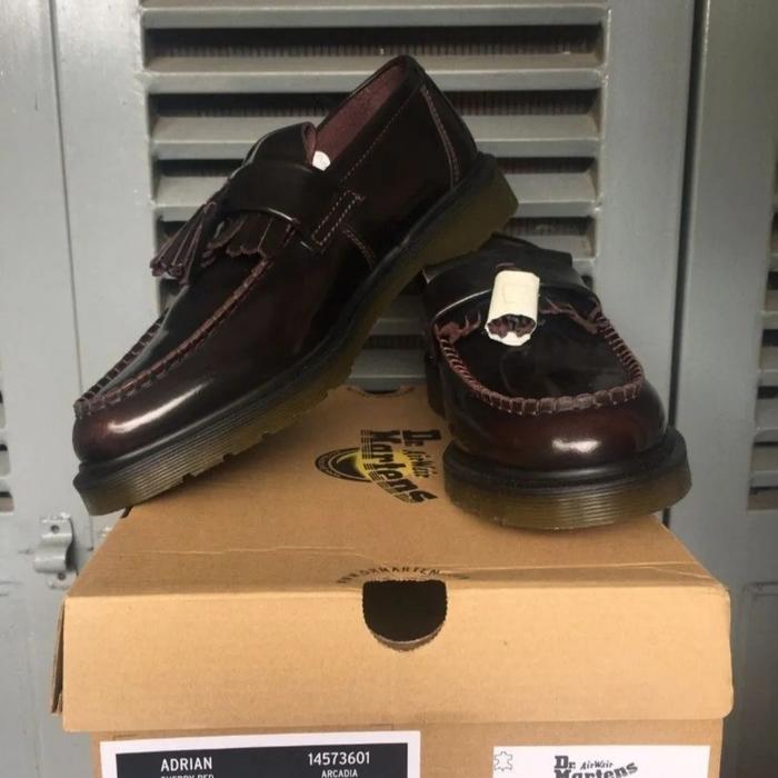 SEPATU DOCMART DR MARTENS ADRIAN CHERRY RED SIZE 45 NEW ORIGINAL