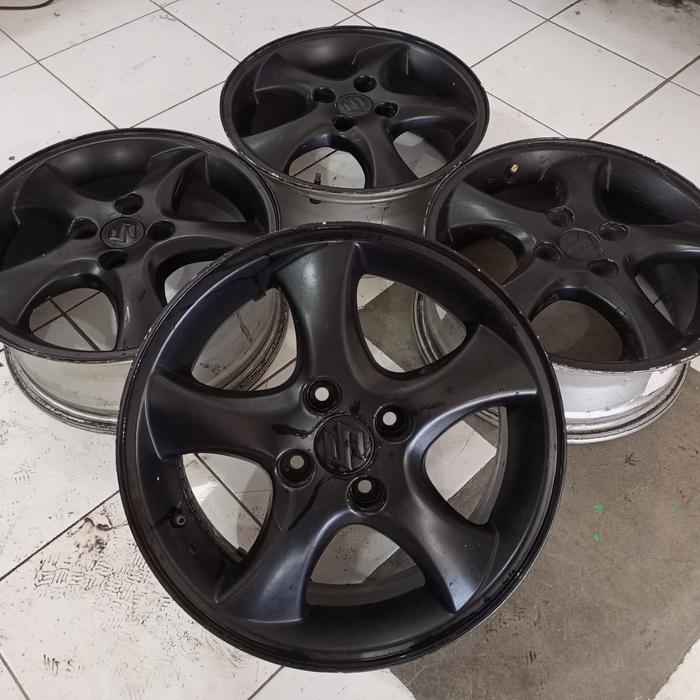 velg pelek mobil bekas oem ori copotan baleno ring 15 pcd 4x100 aman
