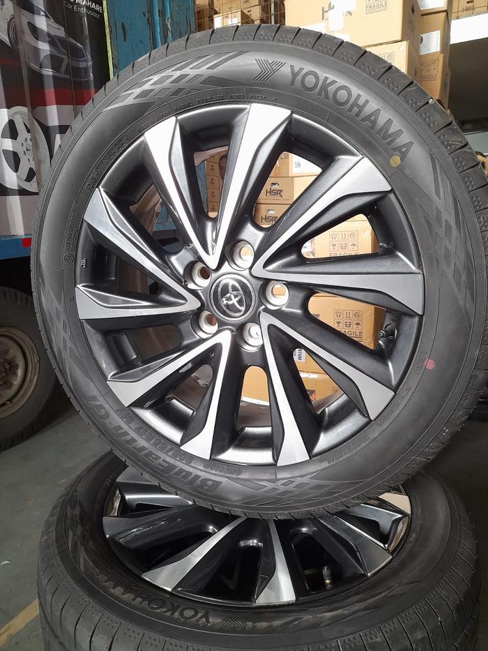 Velg Bekas ORI Mobil VOXY R17 Hole 5 x 114,3 G/P + Ban Yokohama 205 55