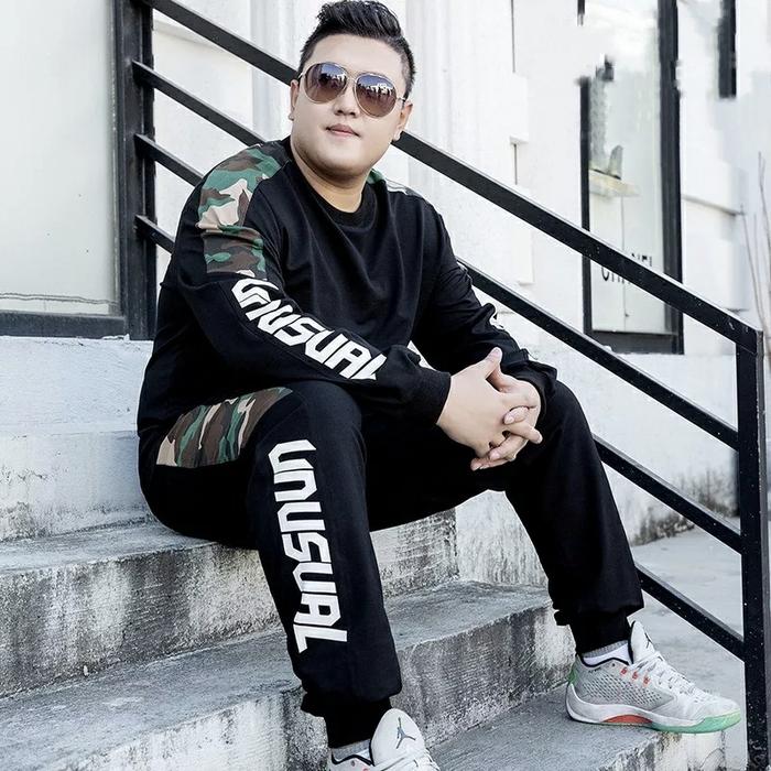 baju kaos pria setelan celana panjang set unus jumbo XXL- unus