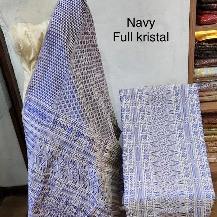 TUMTUMAN KRISTAL