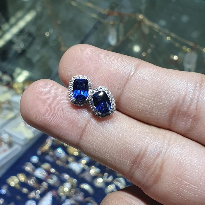 giwang anting mata biru eleganlook emas putih 750