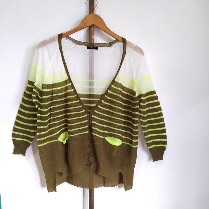 preloved sisley army green cardigan / outer rajut branded konser nct
