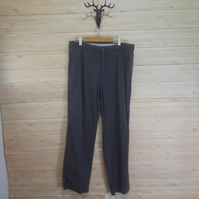 Celana panjang chino henry cottons Kode CHN 162 Size 32-33 LP88cm P10