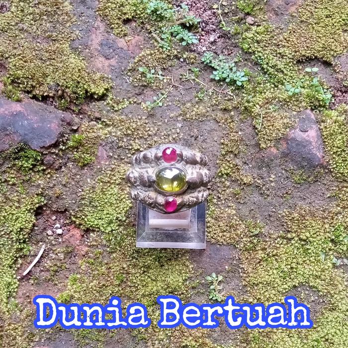 Cincin Perunggu Majapahit temuan alam 3 mustika