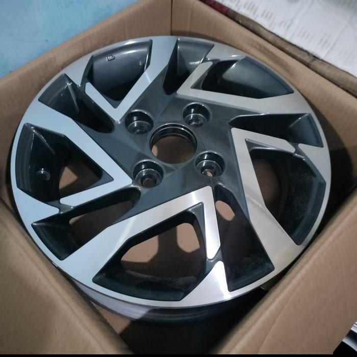 Velg 15 Avanza Veloz 95% Original Asli Astra Toyota