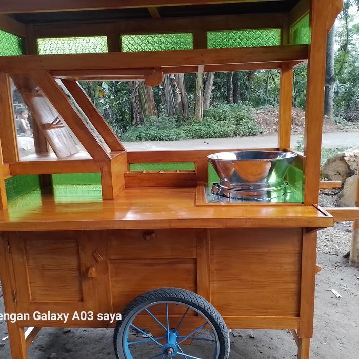gerobak/rombong soto daging,soto lamongan sepaket sama dandang
