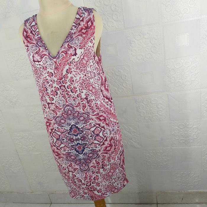 dress corak batik merah putih mango suit