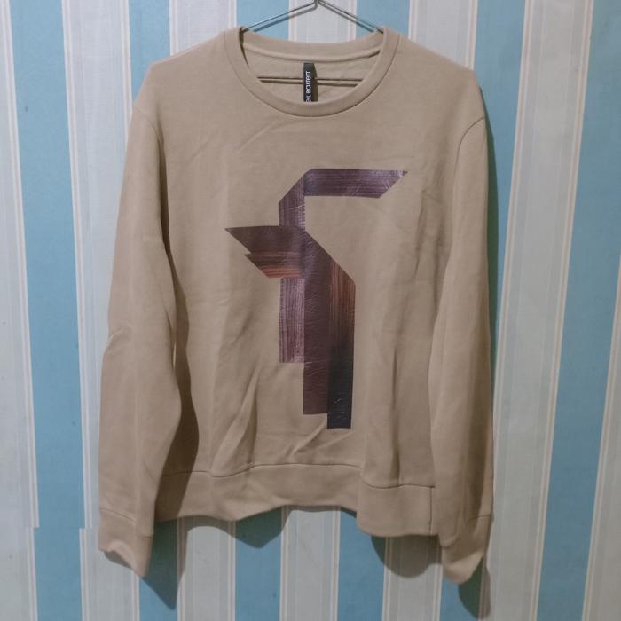 crewneck Neil Barret second bekas thrift pria wanita