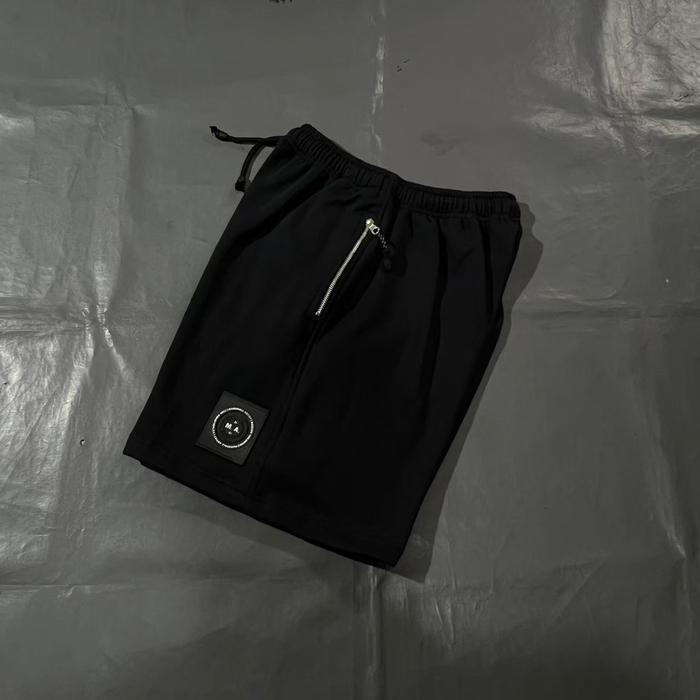 Short Pants Marshall Artist