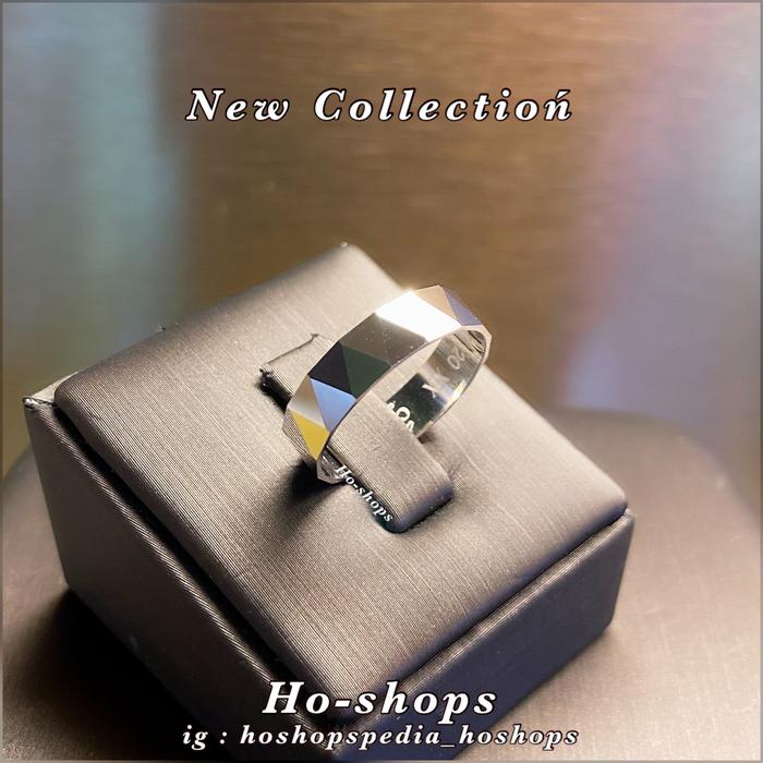Cincin Plain Polos Cutting Triangle Mas Putih Kadar 750 Asli Emas