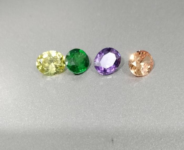 Batu cincin topaz 4 bh