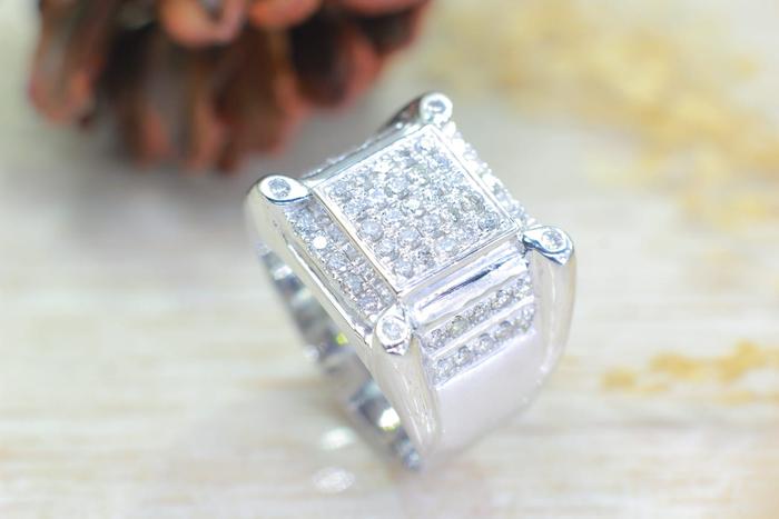 cincin pria emas putih berlian asli
