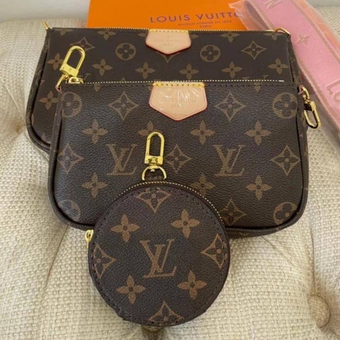 LV Monogram Mini pochette