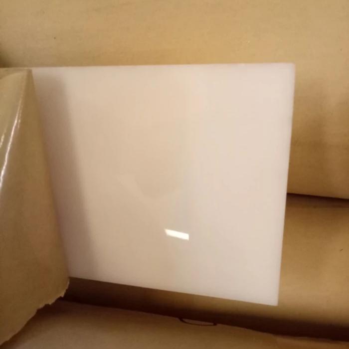 Akrilik putih susu 2mm