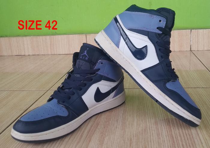 Nike Air Jordan 1 Retro High Obsidian Second size 42