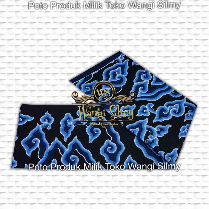 Kain Batik Cirebon / Kain Batik Mega Mendung / Cirebon / Trusmi