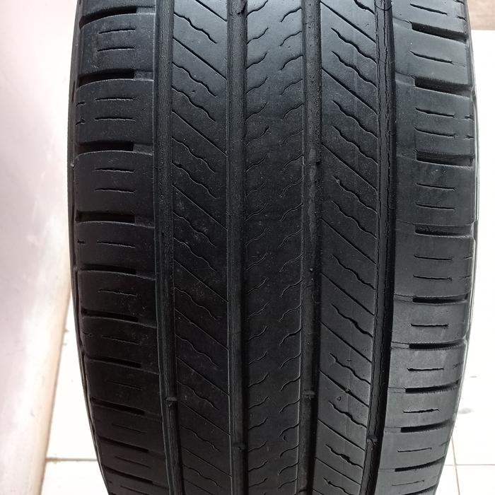 Ban Mobil Second 215/65 R16 Michelin Layak Pakai