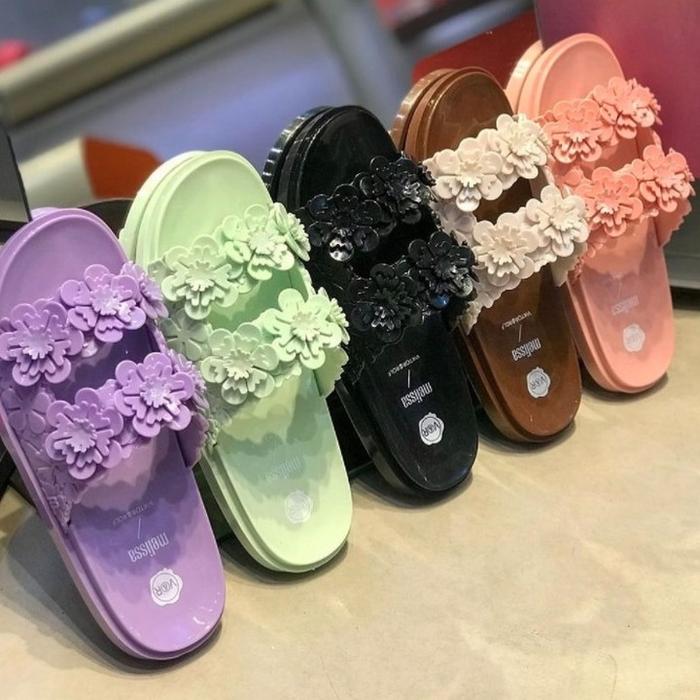 SANDAL MELISSA WIDE BLOSSOM ROFT AND VICTOR MELLISA SHOES IMPORT