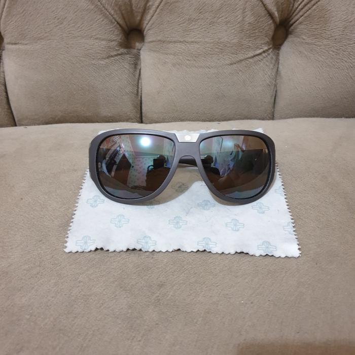 mulus .authentic kacamata .sunglasses cartier