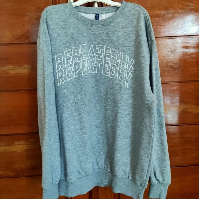 H&M Crewneck Second