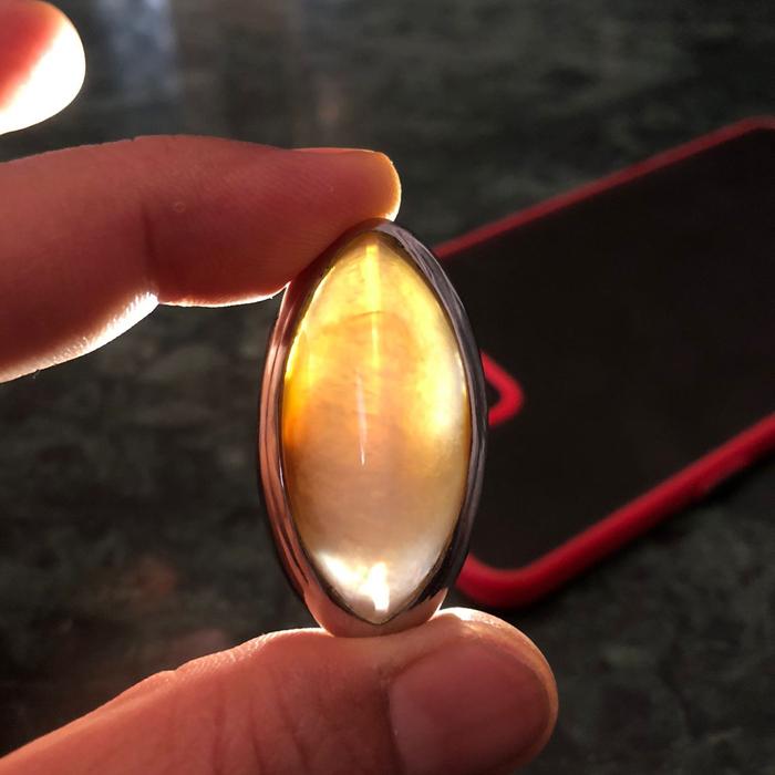 PANDAN SUTRA KRISTAL
