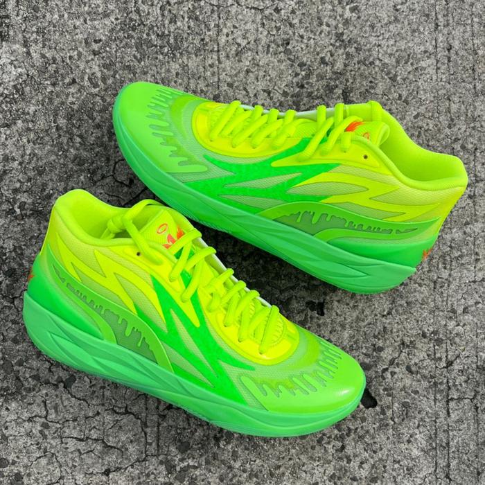 SEPATU BASKET PUMA MB.02 SLIME 377584_01 LAMELO BALL