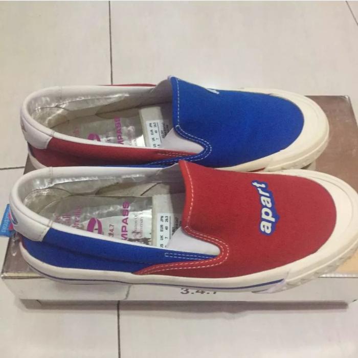 sepatu compass x unkl 347 Totebag