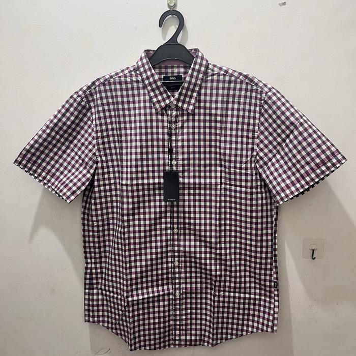 Hugo Boss Kemeja Lengan Pendek Original Size Xl slim fit