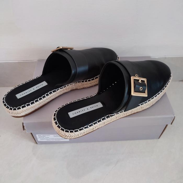 Sepatu sendal Mules wanita Charles & Keith hitam ORIGINAL ASLI