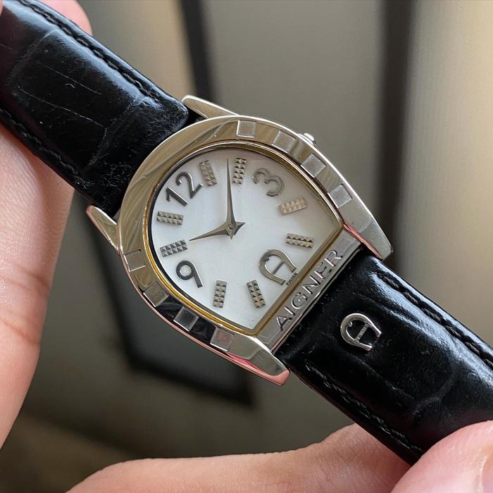 Aigner Asti Ladies A32200 Quartz Movement