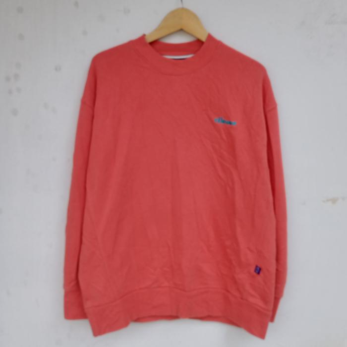 crewneck sweater ellesse second like new